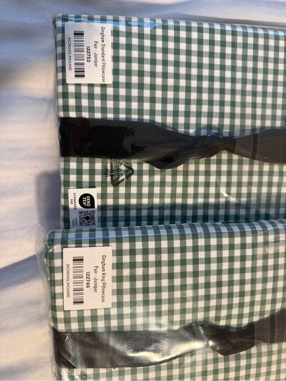 Schoolhouse Green Gingham Pillow Cases (pair) - King - NWT